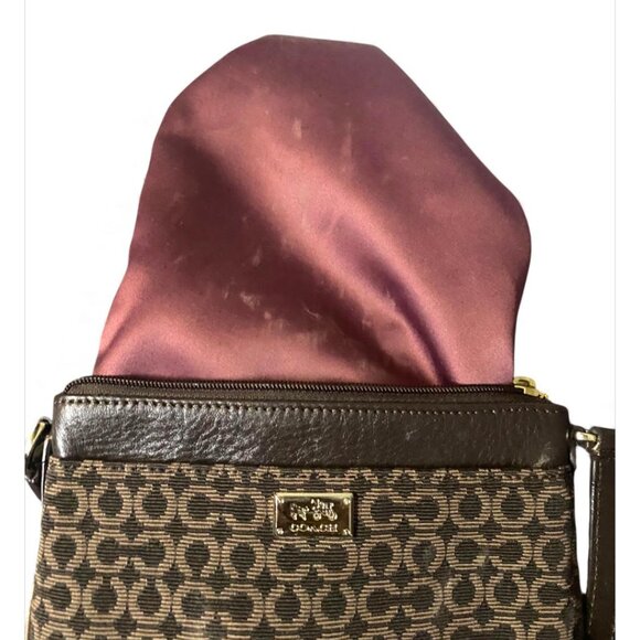 COACH - Dark Brown Crossbody Women's Shoulder Bag full zip adjustable strap - Picture 2 of 4